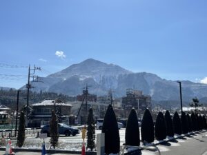 西武秩父線 西武秩父駅 駅前駐車場 今日は雪深い日でした