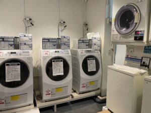 アパホテル&リゾート 東京ベイ幕張 セントラルタワー3階 コインランドリー