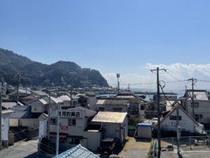 JR内房線 浜金谷駅 こ線橋からの街並み