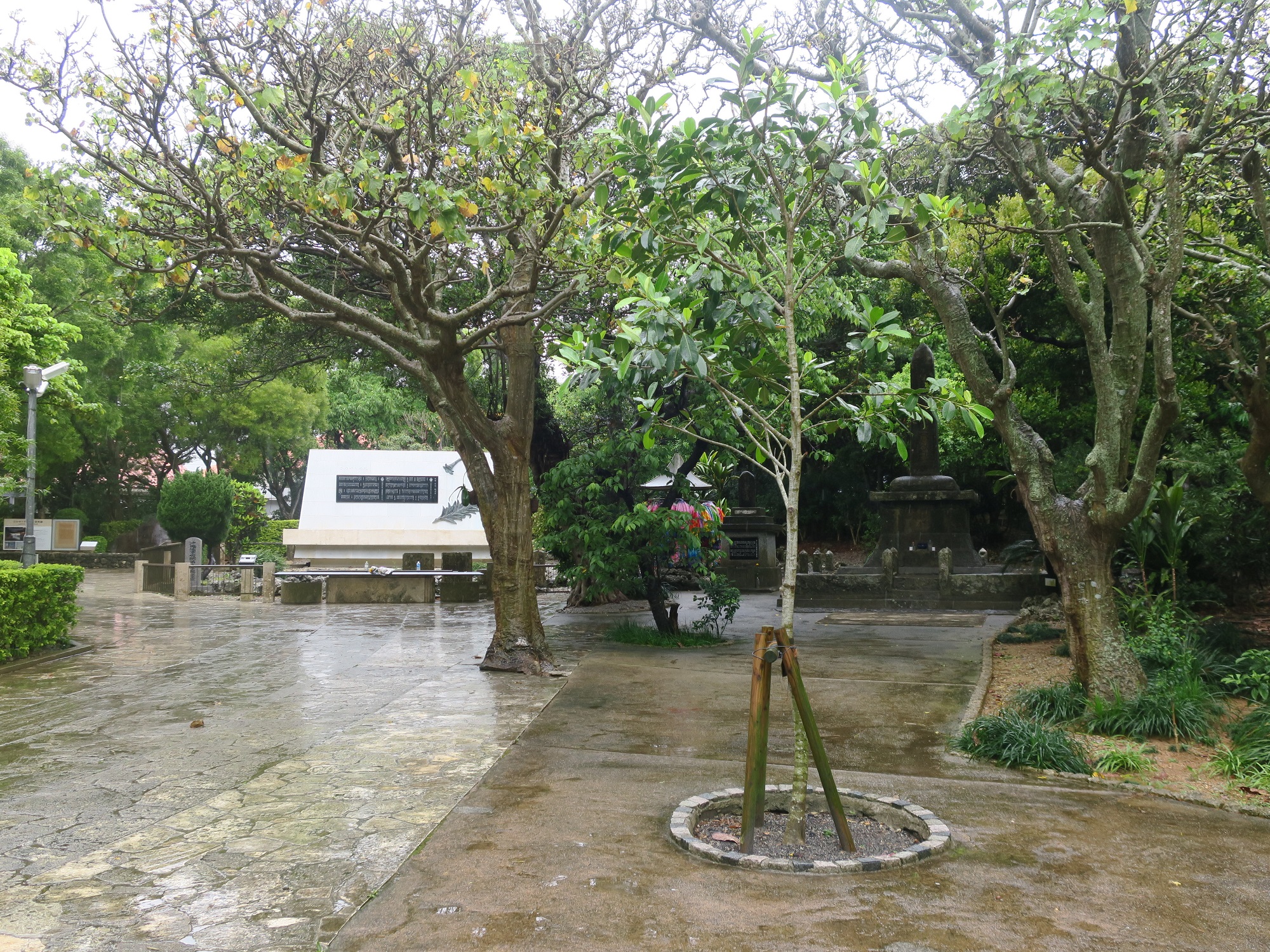 沖縄 ひめゆりの塔 全景