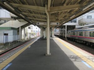 京成電鉄本線 京成佐倉駅 3番線・4番線 主に京成成田・成田空港方面に行く列車が発着します