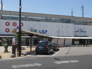JR北陸新幹線 上田駅 お城口 駅舎