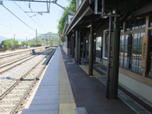 JR篠ノ井線 姨捨駅 長野方面行きホーム