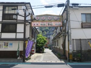上山田温泉 花町通り 入り口