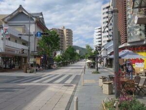 長野 中央通り 権堂商店街との交差点