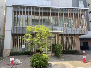 ホテル ヴィアイン新宿 玄関