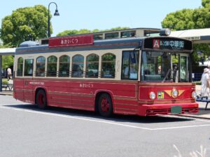 横浜市営バス あかいくつ