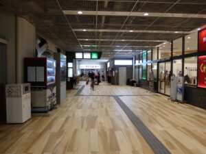 新潟 万代シテイ バスセンター バス案内所