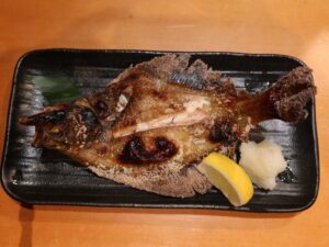 かれいの塩焼き 河童安兵衛 新潟店にて