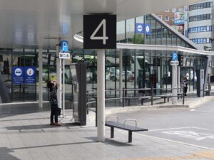 JR中央東線 甲府駅 南口 バスターミナル 4番乗り場