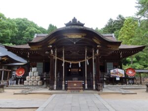 甲府 武田神社 本殿