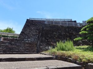 甲府城跡 舞鶴城公園 内松陰門