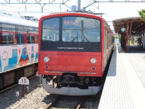富士山麓電気鉄道 富士急行線 6000系 前面 河口湖駅にて