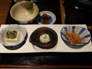 あさりのかまど飯 小鉢 湯けむり天然秘湯 龍泉の湯にて