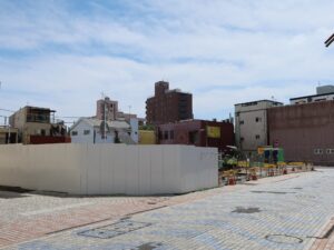 群馬県前橋市の繁華街 何か施設を作っているみたいです