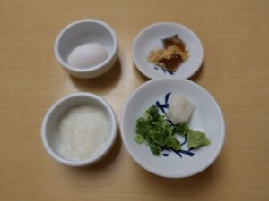 出石そば 薬味 花水木にて
