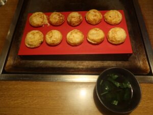明石焼き 神戸 元町 お好み焼き 凡にて