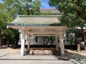 神戸 湊川神社 手水舎