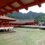 宮島 厳島神社 本殿と平舞台