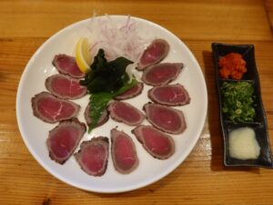 牛肉のたたき 広島 魚樽本店にて