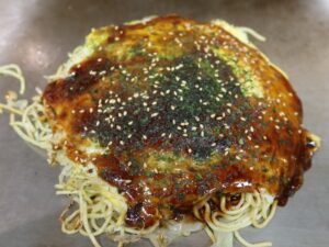 広島 お好み焼き デラックス玉 お好み村にて