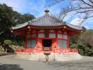 伊豆 寝姿山 縁結び愛染堂