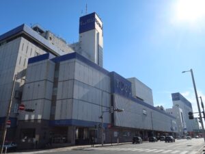東武宇都宮線 東武宇都宮駅 駅舎 西側 駅は東武百貨店の中にあります