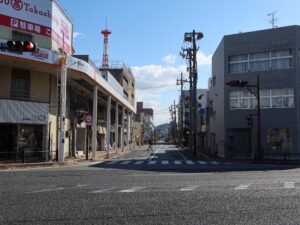 国道9号線 米子 高島屋付近