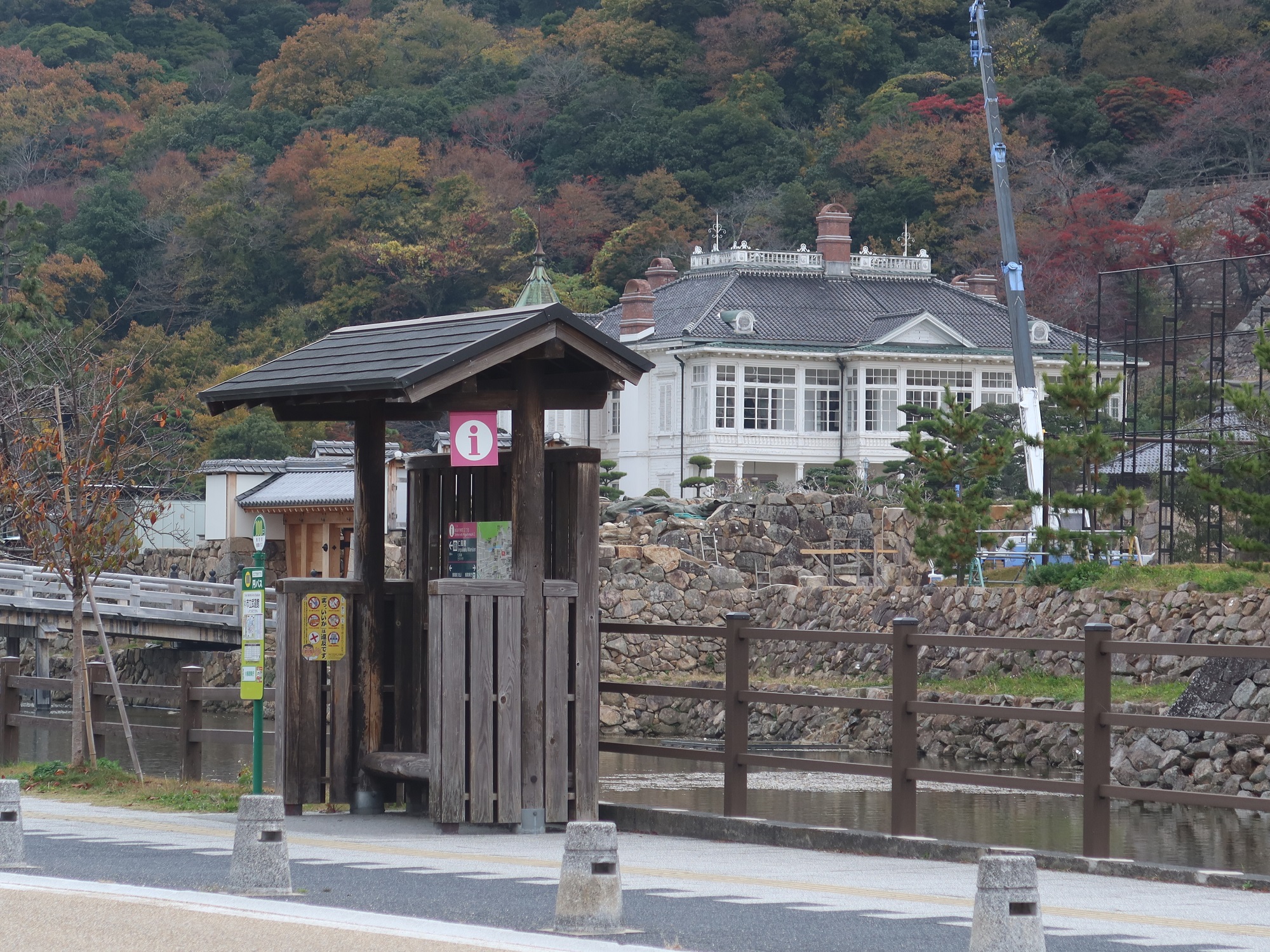 鳥取市循環バス 仁風閣・県立博物館 バス停留所