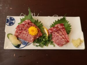 馬刺し 横浜天然温泉 SPA EASにて