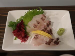鯛の刺身 炉端焼 炙旺にて