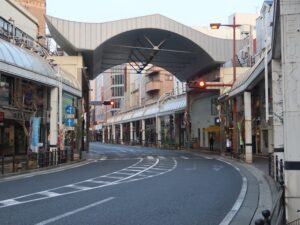 鹿児島 天文館 照国表参道 奥が照国神社です