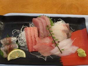 保田漁協直営 お食事処ばんや 刺身六点盛り