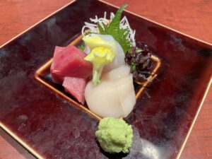お刺身三種盛り 本格串焼とへぎそば 濱匠 錦本店にて