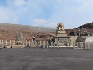 阿蘇山本堂 西巌殿寺 奥之院 愛馬鎮魂の碑