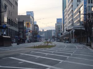 熊本 繁華街 電車通り 通町筋電停付近