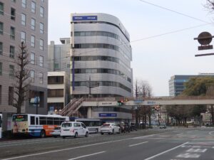 熊本 繁華街 電車通りと銀座通りとの交差点