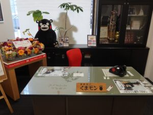 くまモンスクエア くまモンの席