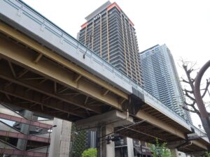 アパホテル＆リゾート 大阪梅田駅タワー 建物全体