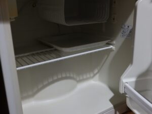 アパホテル 千葉八千代緑が丘 シングルルーム 冷蔵庫の中は空です