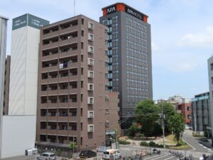 アパホテル 千葉駅前 建物全体