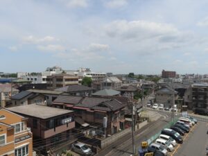 アパホテル 千葉駅前 窓からの眺め 住宅地が広がります