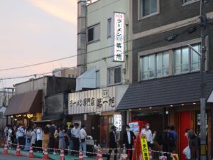 本家 第一旭 本店 新福菜館 本店 店舗