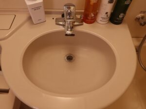 アパホテル 京都駅堀川通 シングルルームB 洗面台
