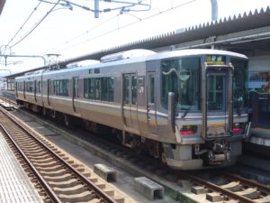 JR福知山線 223系5500番台 全体 福知山駅にて撮影