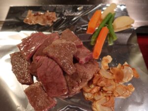 サーロインステーキ200g ステーキハウス アンガスにて