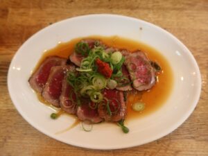 牛肉のたたき 大阪 北新地 明石家にて