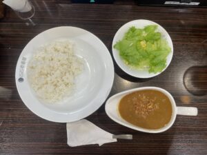 よこすか海軍カレーセット 看板 CoCo壱番屋 横須賀中央駅前店にて