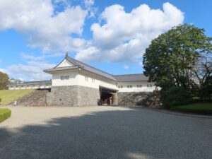 山形 霞城公園 山形城跡 二ノ丸東大手門 内側