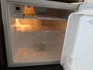 天然温泉 花笠の湯 スーパーホテル 山形駅西口 エクストラルーム 冷蔵庫の中は空です